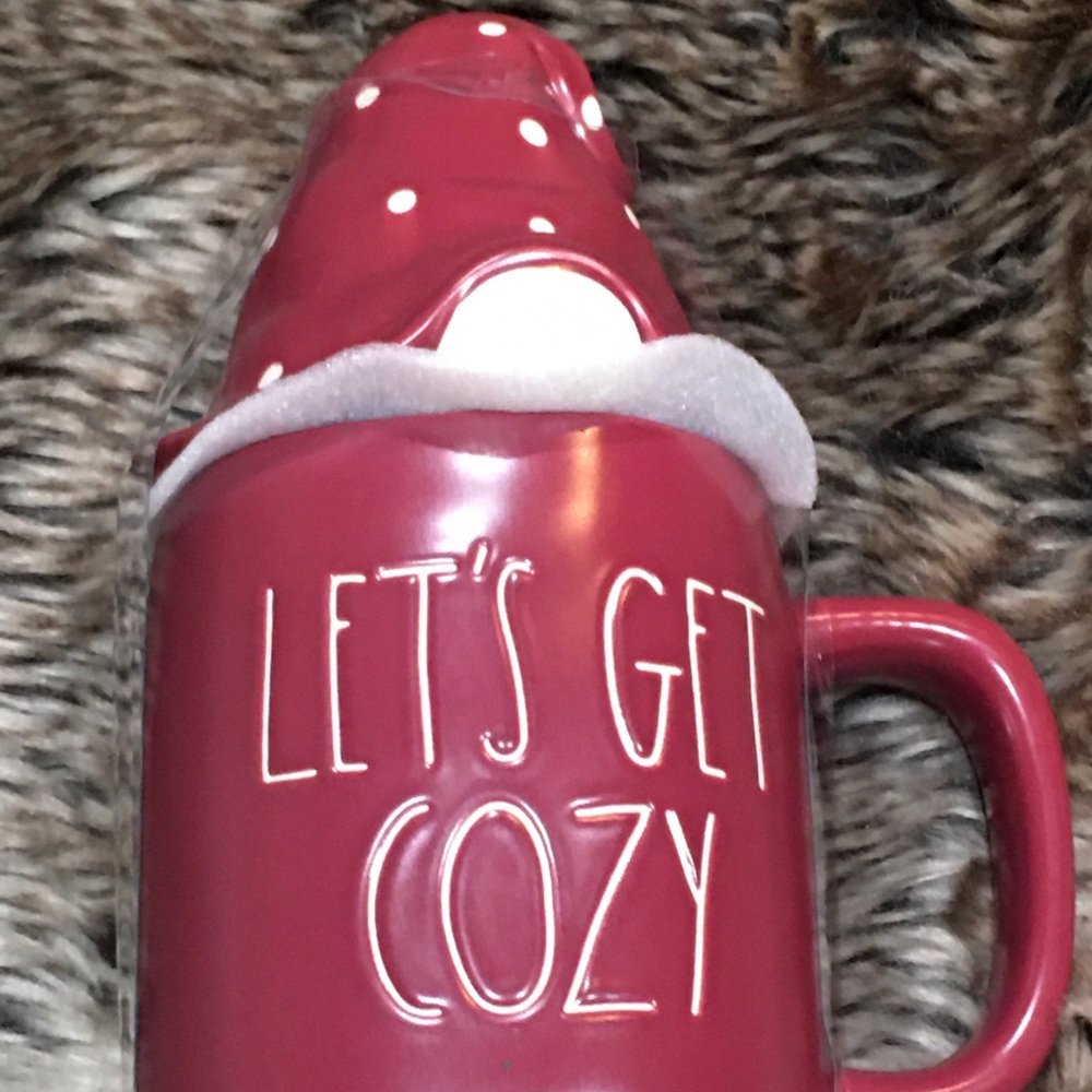 RAE DUNN Gnome Mug w/ Topper “Let’s get Cozy” NWT Holiday 2022 collection RARE